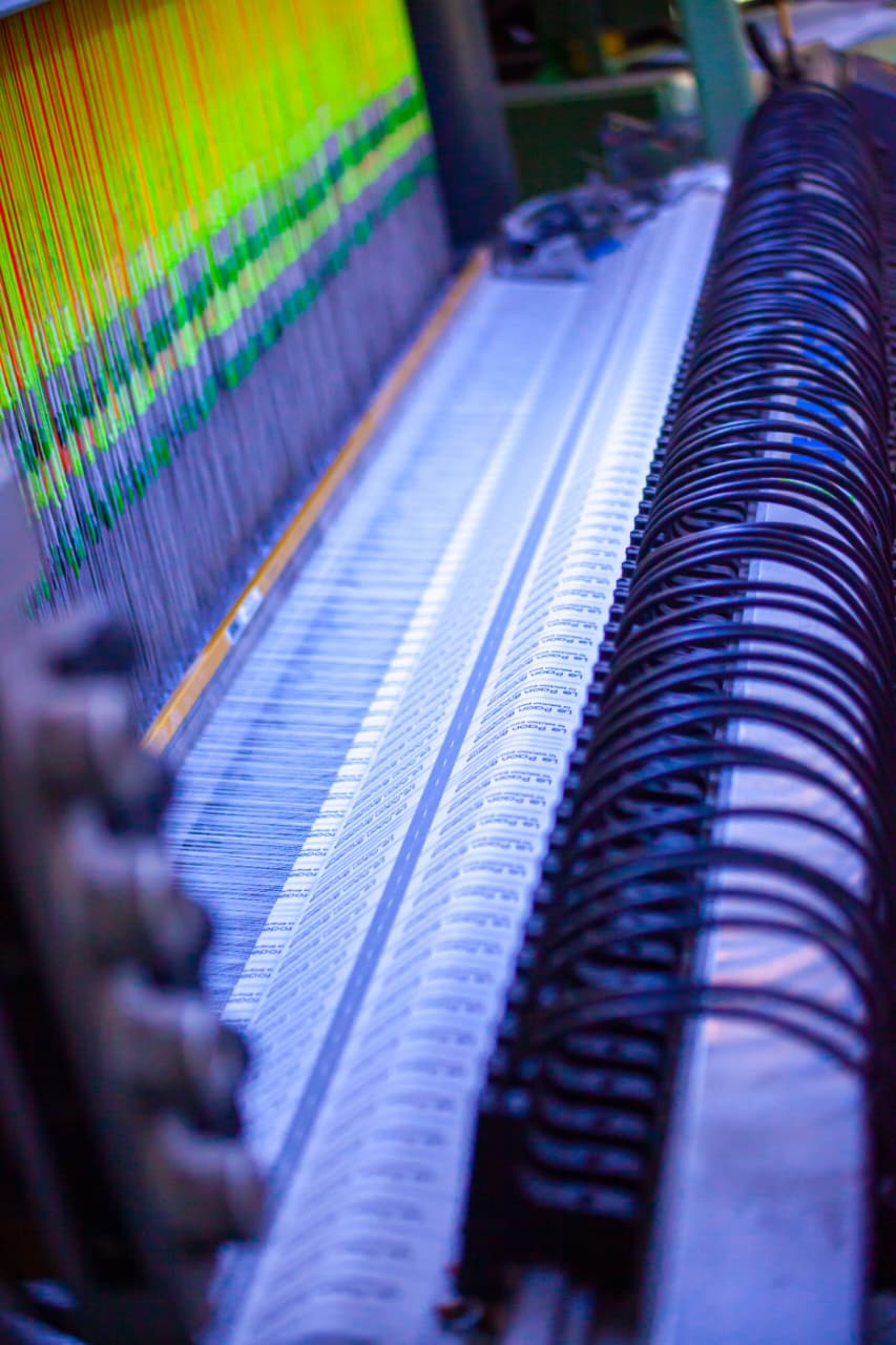 Étiquette tissée premium haute finition